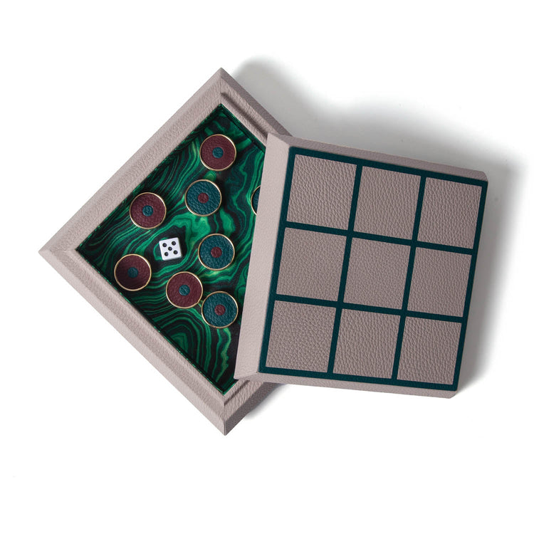 Tic Tac Toe Game Box